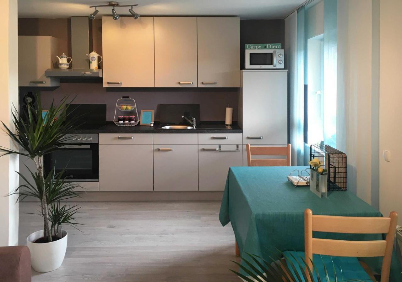 Ferienwohnung Im Paradies Momlingen Екстер'єр фото